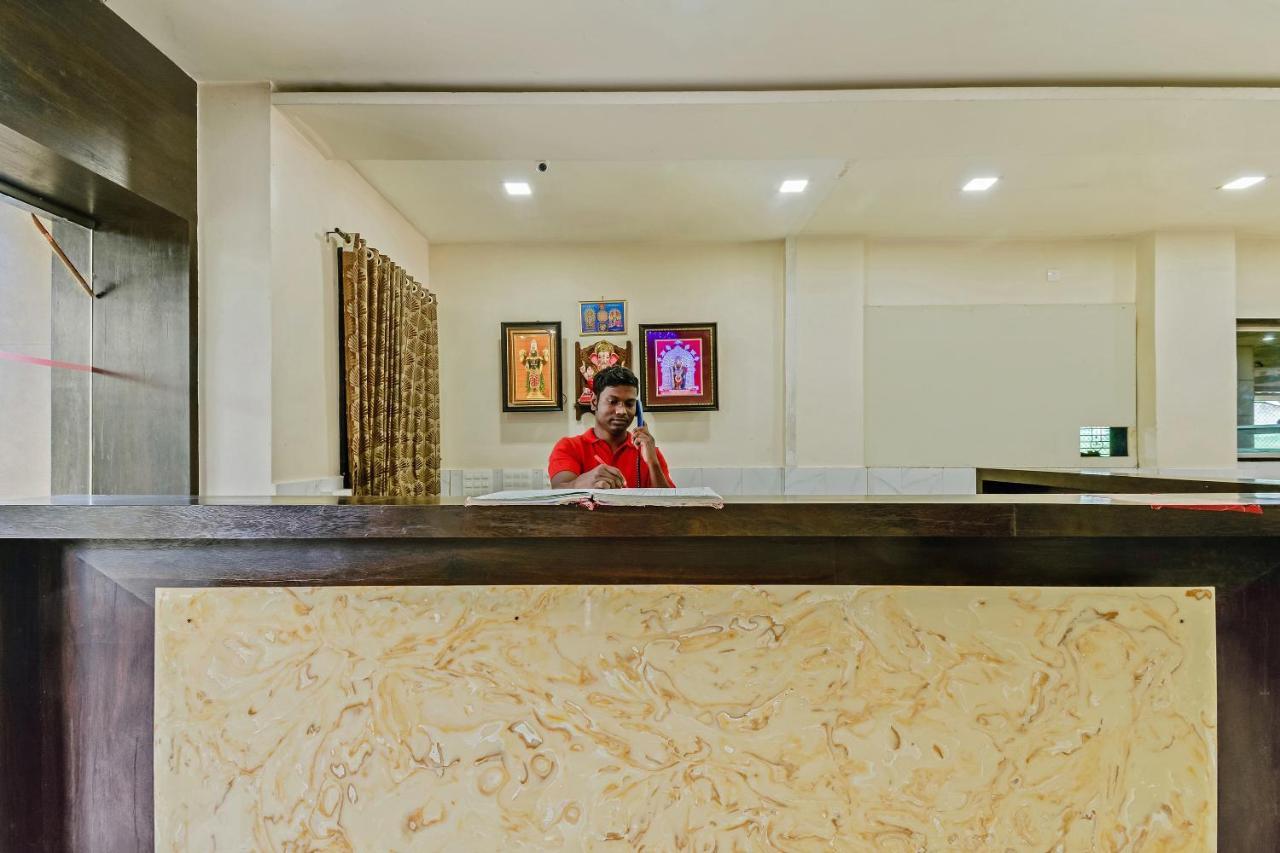 Kāla Oyo 48352 Hotel Bhagyalaxmi מראה חיצוני תמונה